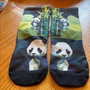 New! Outway Green Panda Print Quarter Socks